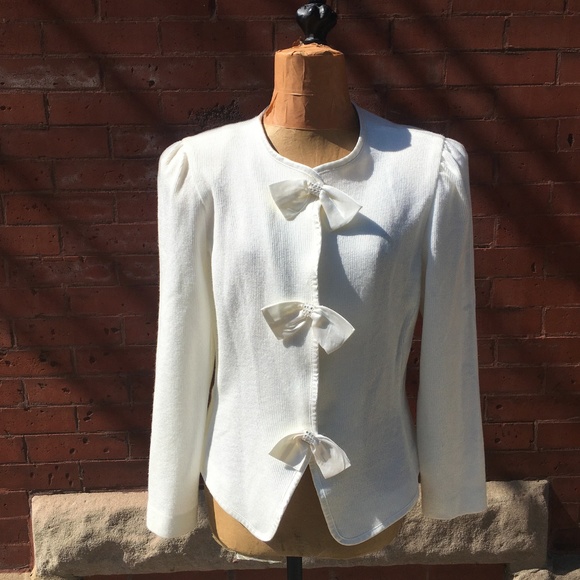 Vintage White Cardigan with Bow Detail - Picture 1 of 4